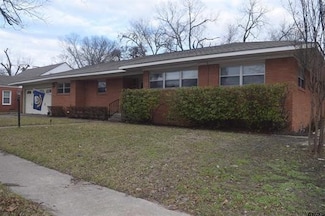600 N Johnson St, Mineola, TX 75773