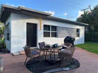 910 NE 81st St Unit R, Miami, FL 33138