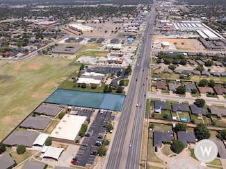 8902 University Ave, Lubbock, TX 79423