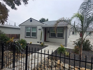 533 E 9th St, Stockton, CA 95206