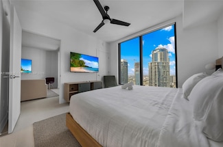 159 NE 6th St Unit 4011, Miami, FL 33132