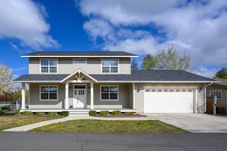 21055 Don St, Bend, OR 97701