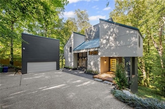 2130 Starfire Dr NE, Atlanta, GA 30345