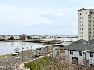 500 Deal Lake Dr Unit 4F, Asbury Park, NJ 07712