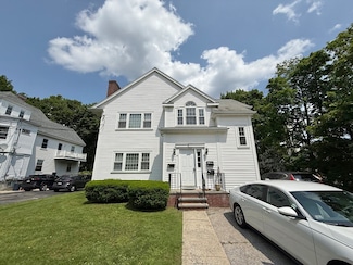 18 Dunstan St Unit 1, West Newton, MA 02465