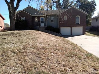 12419 Jackson Ave, Grandview, MO 64030