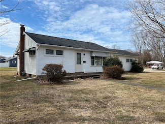 715 Grove St, Conneaut, OH 44030