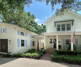 630 Magnolia Ave, Saint Simons Island, GA 31522