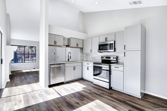 4106 Hunters Sun Dr, San Antonio, TX 78244