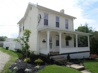 696 N West St, Waynesburg, PA 15370