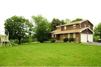 360 Pony Rd, Mohrsville, PA 19541