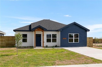 2021 Trinity St, Donna, TX 78537