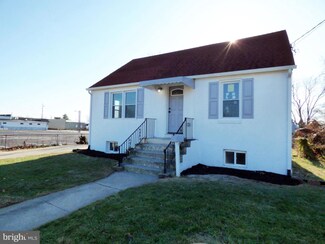 62 E Pitman St, Penns Grove, NJ 08069