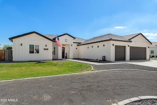 18717 E Chestnut Dr, Queen Creek, AZ 85142