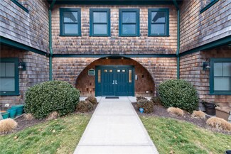 138 Narragansett Ave Unit 6, Jamestown, RI 02835