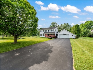 65 Branchbrook Dr, Henrietta, NY 14467
