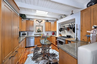 227 Rodriguez St, Santa Fe, NM 87501
