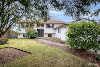 10718 103rd St SW, Tacoma, WA 98498
