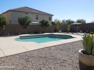 729 W Via de Gala, Sahuarita, AZ 85629