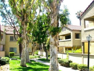 1146 W Blaine St Unit 204, Riverside, CA 92507