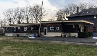 406 W 4th St, East Greenville, PA 18041
