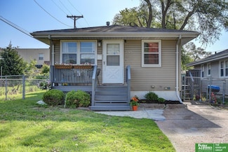 4325 N 65th St, Omaha, NE 68104