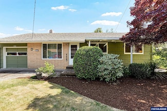 1052 Shamrock Dr SE, Salem, OR 97302