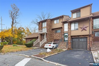 3 Ross Rd, Wallington, NJ 07057