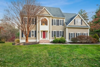 6 Grindstone Ct, Westborough, MA 01581