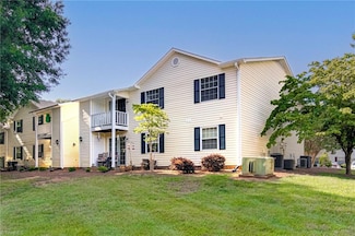 5643 Hornaday Rd Unit G, Greensboro, NC 27409