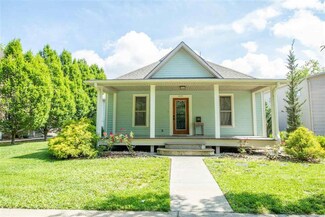 1025 Humboldt St, Manhattan, KS 66502