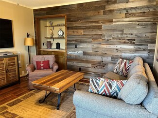 301 Pinnacle Inn Rd Unit 3222, Beech Mountain, NC 28604