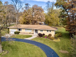 21210 Robin Rd, Harvard, IL 60033