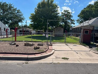 1831 S Glenn St, Wichita, KS 67213