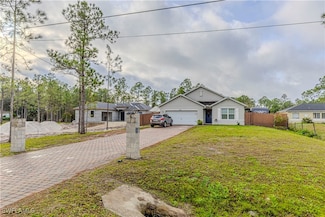 3670 47th Ave NE, Naples, FL 34120