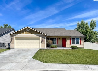 1520 W 44th Ave, Kennewick, WA 99337