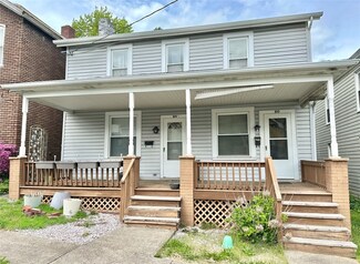 810 1/2 Mulberry St, Scottdale, PA 15683