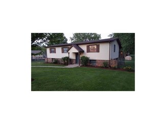 10723 N Grand Ave, Kansas City, MO 64155