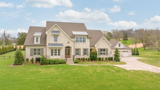 6211 Temple Rd, Franklin, TN 37069