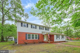 905 Midway Ln, Seaford, DE 19973