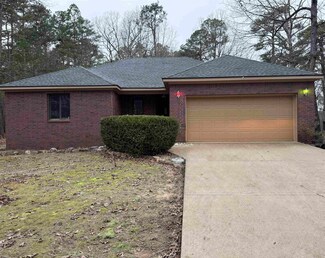 13 Viscara Cir, Hot Springs Village, AR 71909