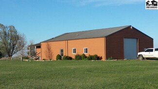 8006 N Peace Rd, Sterling, KS 67579