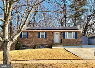 2604 John a Thompson Rd, Temple Hills, MD 20748