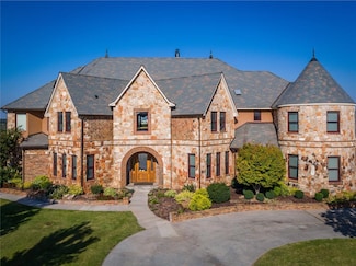 5001 Carrington Place, Oklahoma City, OK 73131
