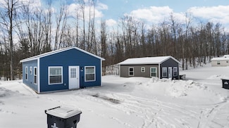 635 Gazelle St, Gaylord, MI 49735