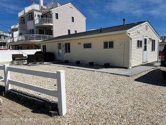 23 E Tuna Way, Lavallette, NJ 08735