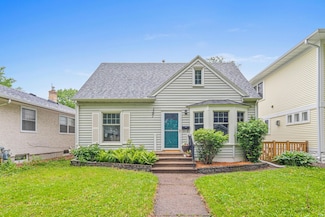 1391 Jefferson Ave, Saint Paul, MN 55105