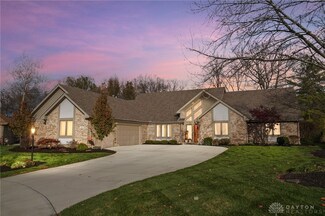13 Cambray Ct, Miamisburg, OH 45342