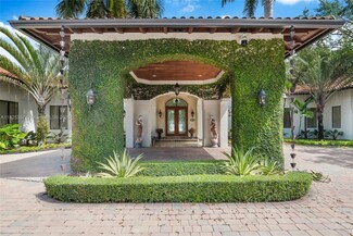 7405 SW 104th St, Miami, FL 33156