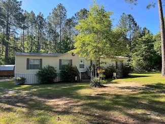166 Pebble Hills Rd, Cochran, GA 31014